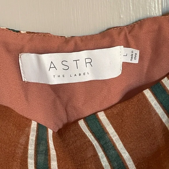 Astr Brown Green White Bodysuit with Vertical Stripes Flattering Flowy Tank NWT - Picture 6 of 12